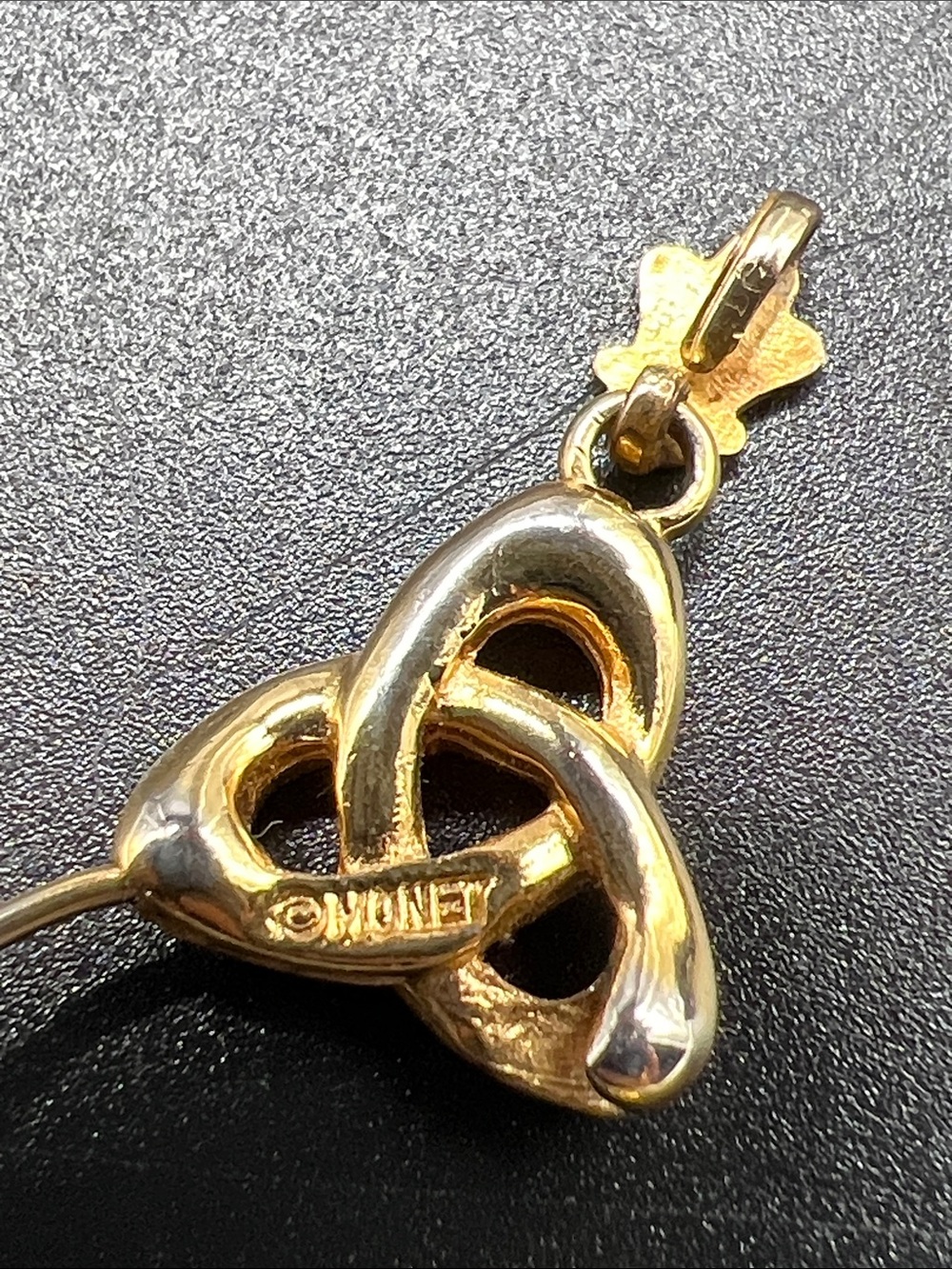 Monet Gold Tone Trinity Knot Charm Holder Pendant 1.5” Hinged Enhancer Vintage - Picture 8 of 9